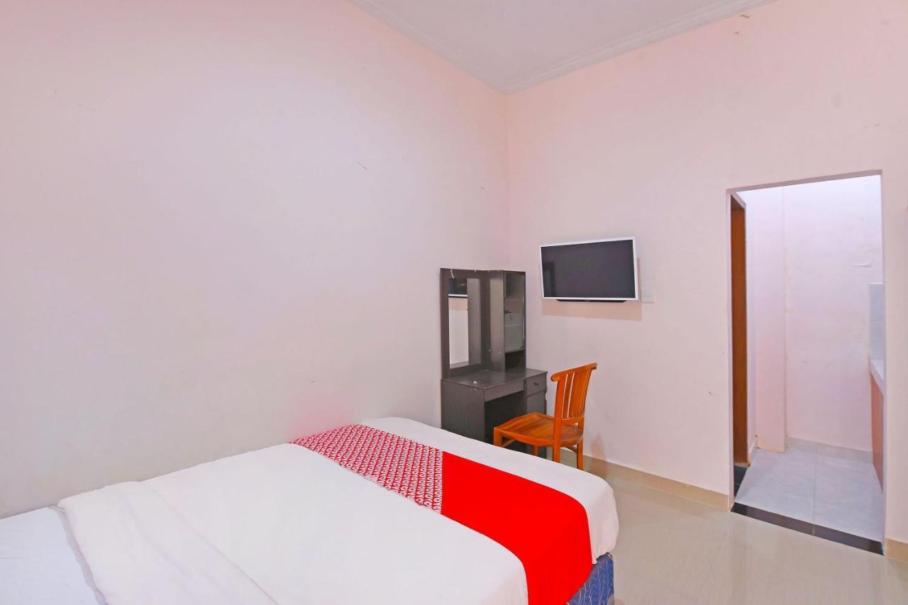 OYO 91445 Sandat Guest House Denpasar Extérieur photo